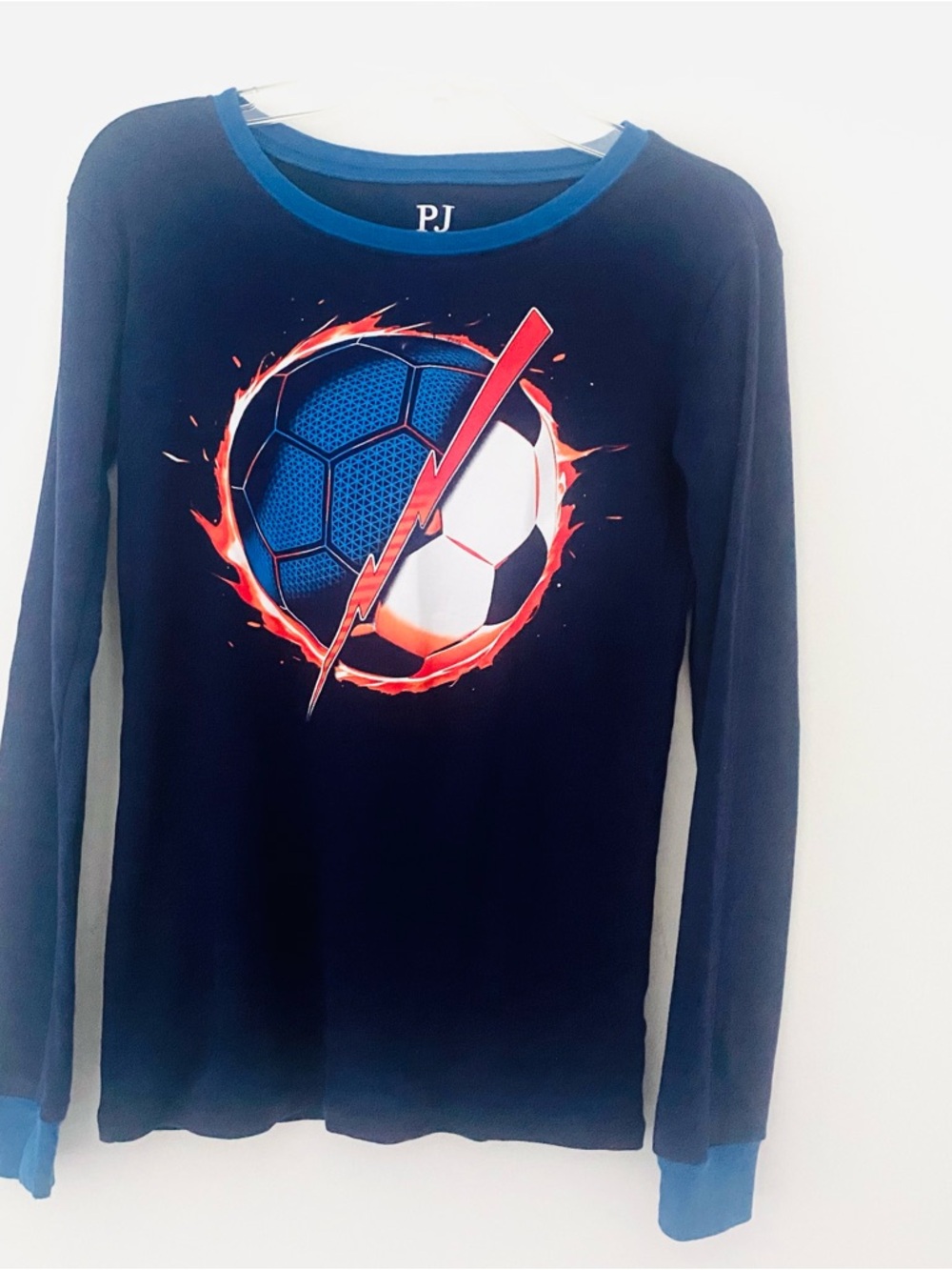⚽️PJ Place “Soccer Ball” Graphic Print Fitted LongSleeves Shirt SZ 16